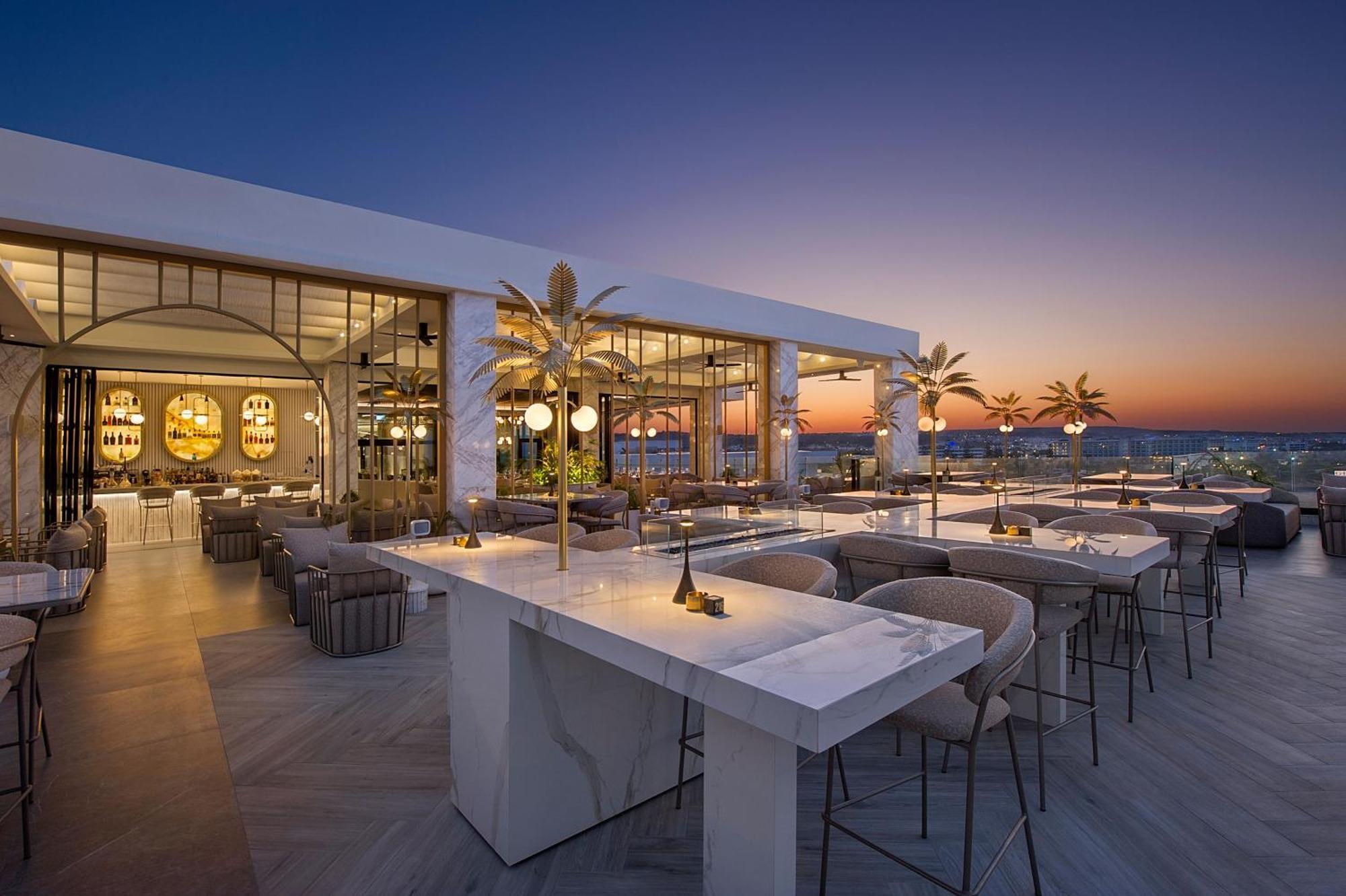 Adams Beach Hotel & Spa (Adults Only) Ayia Napa Bagian luar foto The Deck